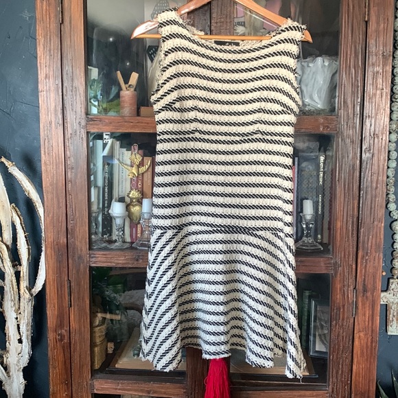 Compagnia Italiana black + cream dress suit- jacket is a large - dress is small - Picture 2 of 9